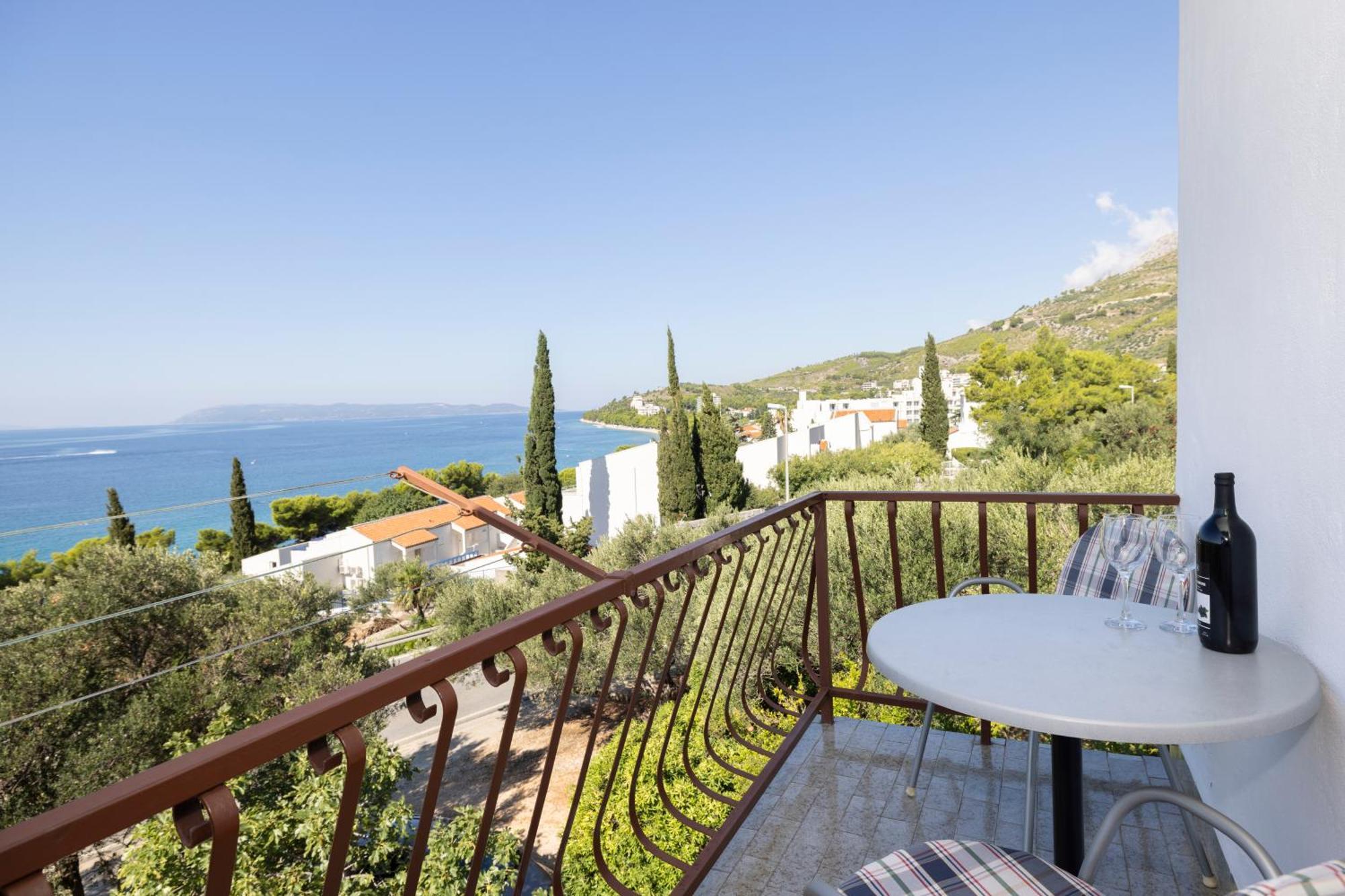 Apartmani Marta Tučepi Exterior foto
